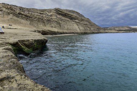Foto de Paisaje costero con acantilados en la Península Valdés, Patrimonio de la Humanidad, Patagonia Argentina - Imagen libre de derechos