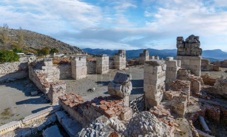 Foto de Sagalassos antigua ciudad cerca de Burdur, Turquía. Ruinas del Ágora Superior en la ciudad romana. - Imagen libre de derechos