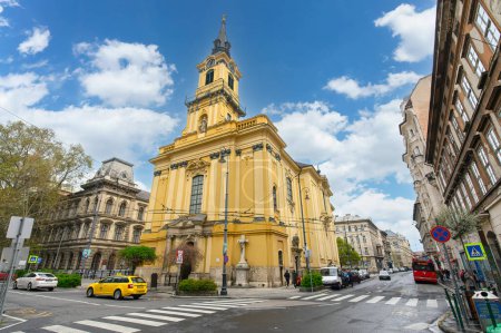 Téléchargez les photos : Budapest, Hungary. St. Teresa of Avila Parish Church - en image libre de droit