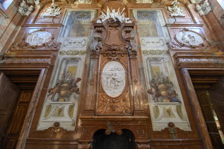 Téléchargez les photos : Vienne, Autriche. Intérieur de la salle de marbre dans le palais du Belvédère inférieur - en image libre de droit