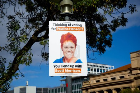 Téléchargez les photos : Adélaïde, Australie- 1er mai 2022 : Signature de l'opposition politique aux prochaines élections nationales - en image libre de droit