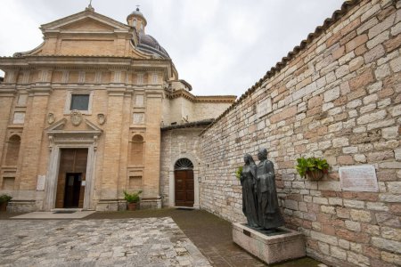"Chiesa Nuova "de San Francesco Convertito à Assise - Italie