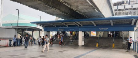 Foto de Bangkok BTS skywalk tren primer plano tomado el 24 Septiembre 2023 - Imagen libre de derechos