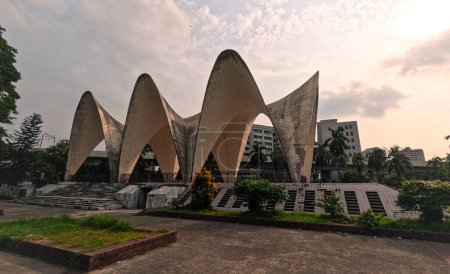 Mausoleum dreier Führer oder Tin Netar Mazar in Shahbag Dhaka