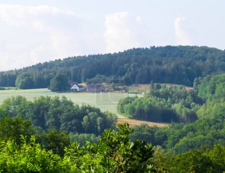 Paysage montagneux de Wiezyca. Wiezyca est un mart montagneux de la région de Kashubia en Pologne.