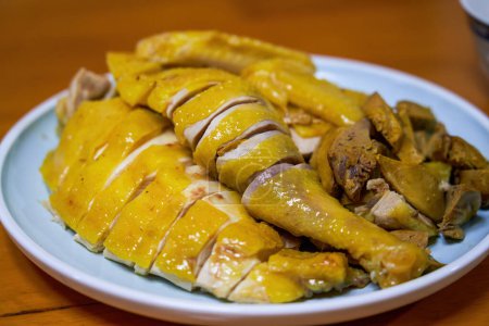 Foto de Un delicioso pollo escalfado cantonés - Imagen libre de derechos