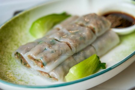 A delicious plate of Cantonese beef rice rolls, Cantonese morning tea snacks