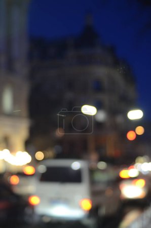 Foto de Fondo borroso de las luces nocturnas de la ciudad - Imagen libre de derechos