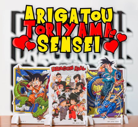 Foto de Japón, tokyo - mar 8 2024: Palabra de agradecimiento con motivo de la muerte del mundialmente famoso mangaka Akira Toriyama, autor de la serie de manga, anime y videojuegos Dragon Ball y su héroe Son Goku - Imagen libre de derechos