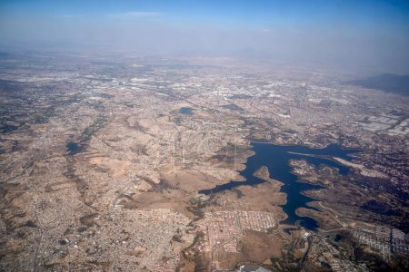 Le lac lerma vue aérienne du Mexique panorama de l'avion