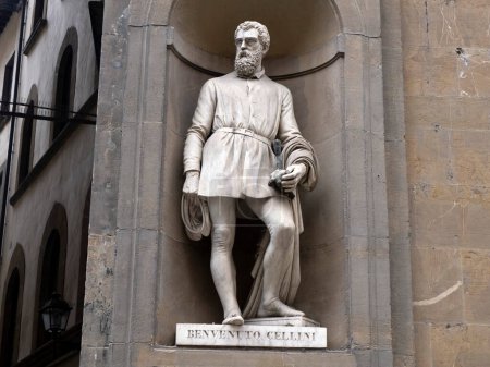 The Benvenuto cellini statue in the Uffizi courtyard, in Florence.