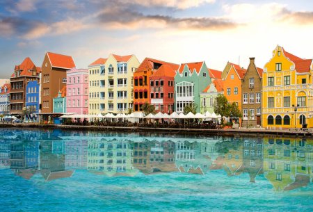 Photo for Beautiful sunset in Willemstad embankment, Curacao - Royalty Free Image