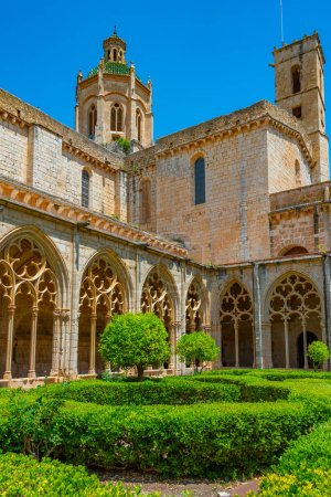 Kreuzgang im Kloster Santes Creus in Spanien.