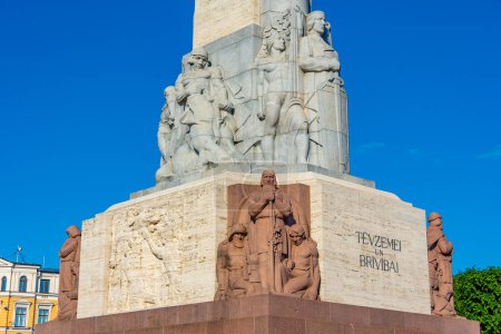 Téléchargez les photos : Détail du monument de la Liberté à Riga, Lettonie. . - en image libre de droit