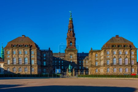 Téléchargez les photos : Christiansborg Slot Palace à Copenhague, Danemark
. - en image libre de droit