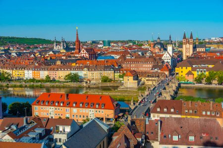 Foto de Vista panorámica de la ciudad alemana de Wurzburg. - Imagen libre de derechos