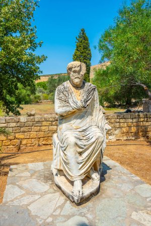 Statue an der archäologischen Stätte von Gortyna auf Kreta, Griechenland.
