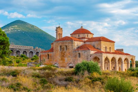 Foto de Metamorfosis Iglesia de Sotiros en el castillo de Pilos en Grecia. - Imagen libre de derechos