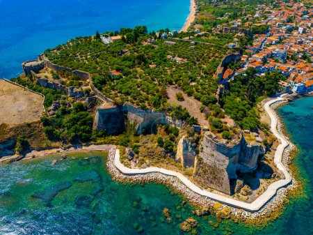 Téléchargez les photos : Panorama du château de Koroni en Grèce. - en image libre de droit