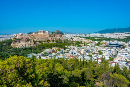 Foto de Vista panorámica de la Acrópolis en la capital griega Atenas. - Imagen libre de derechos