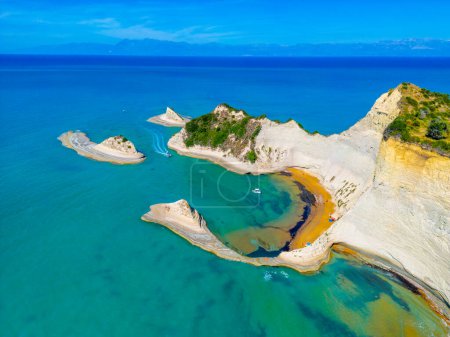 Téléchargez les photos : Panorama du Cap Drastis une île de Corfou, Grèce. - en image libre de droit