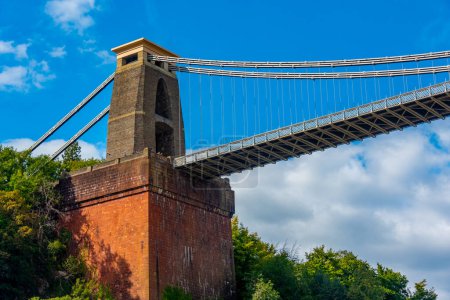 Téléchargez les photos : Pont suspendu Clifton à Bristol ville anglaise. - en image libre de droit