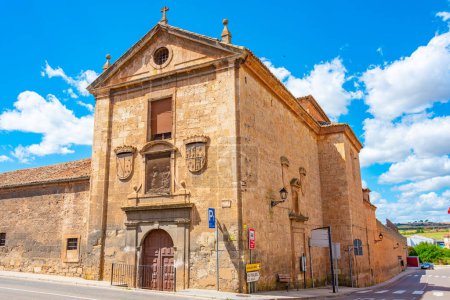 Téléchargez les photos : Lerma, Espagne, 4 juin 2022 : Vue du monastère de Lerma en Espagne. - en image libre de droit
