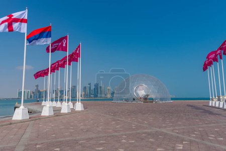 Téléchargez les photos : Doha, Qatar, 17 janvier 2022 : Horloge de la Coupe du monde à Doha Qatar - en image libre de droit