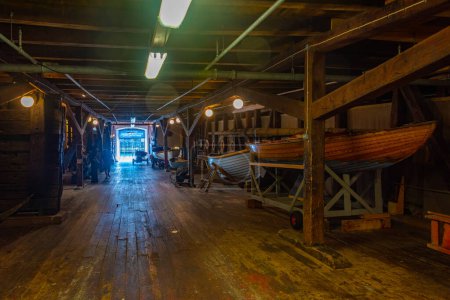 Téléchargez les photos : Karlskrona, Suède, 14 juillet 2022 : Collection de bateaux de pêche au musée maritime de Karlskrona, Suède.. IMAGE - en image libre de droit