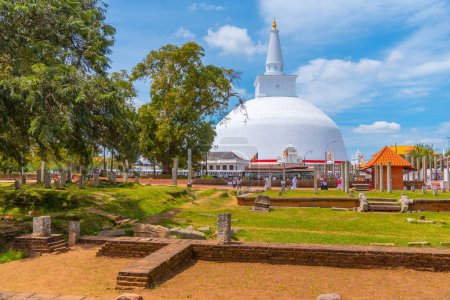 Photo for Anuradhapura, Sri Lanka, February 9, 2022: Ruwanweli Maha Seya stupa built in Anuradhapura, Sri Lanka. - Royalty Free Image