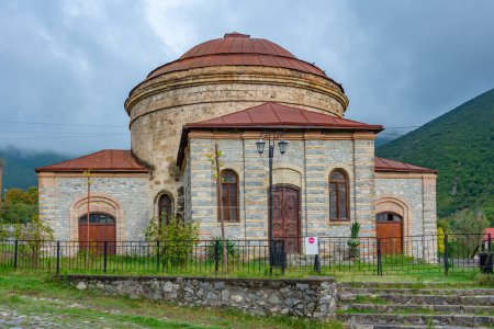 Edificios en el complejo del castillo Sheki en Azerbaiyán