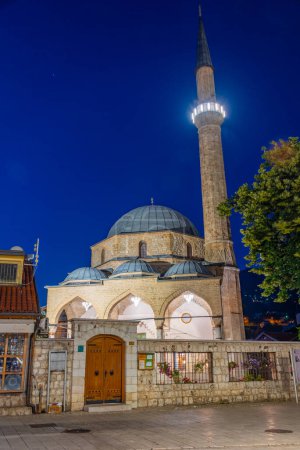 Foto de Mezquita Bascarsija en Sarajevo, Bosnia y Herzegovina - Imagen libre de derechos