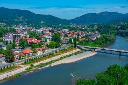 Stadtbild der bosnischen Stadt Maglaj