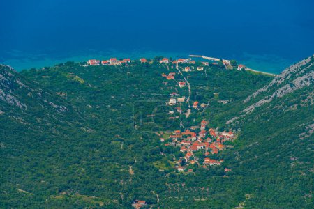 Península de Peljesac vista desde la montaña Sveti Ilija en Croacia