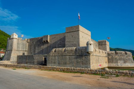 Fortaleza de Kastio en la ciudad croata Ston