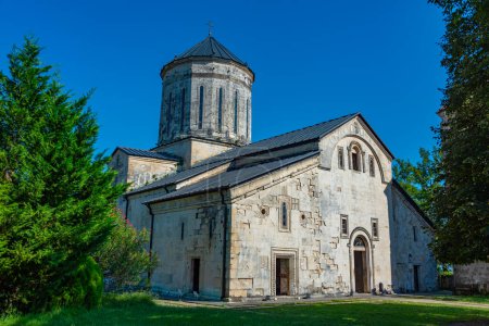 Sommertag im Martvili-Kloster in Georgien