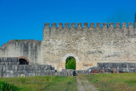 Blick auf die Festung Nokalakevi in Georgien