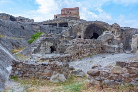 Site archéologique Uplistsikhe de l'âge du fer en Géorgie