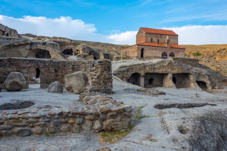 Die Prinzen-Kirche an der archäologischen Stätte Uplistsikhe aus der Eisenzeit in Georgien