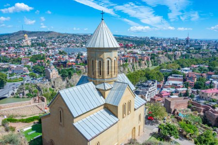 Die orthodoxe Nikolaikirche in der Narikala-Festung in Tiflis, Georgien
