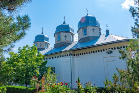 Foto de Monasterio de Dobrusa San Nicolás en Moldavia - Imagen libre de derechos