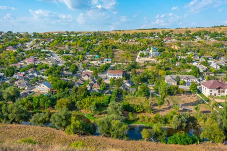 Foto de Vista panorámica del pueblo de Trebujeni en Moldavia - Imagen libre de derechos