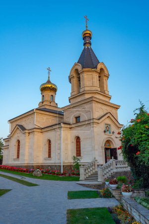 Iglesia de Santa María en Orheiul Vechi en Moldavia