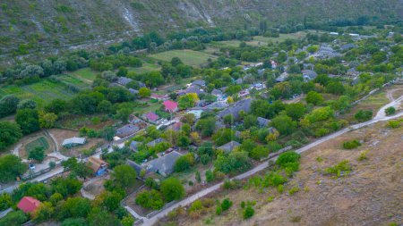 Foto de Vista del atardecer del pueblo de Butuceni en Moldavia - Imagen libre de derechos