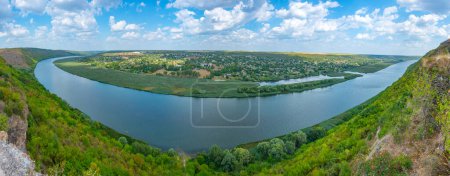 Blick auf das Dorf Popencu in Moldawien