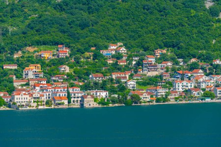 Risan Stadt an der Bucht von Boka Kotorska in Montenegro