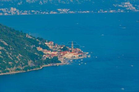 Foto de Vista aérea de Perast en Montenegro - Imagen libre de derechos