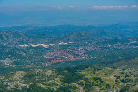 Luftaufnahme von Cetinje in Montenegro