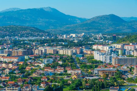 Vista aérea del centro de Podgorica en Montenegro