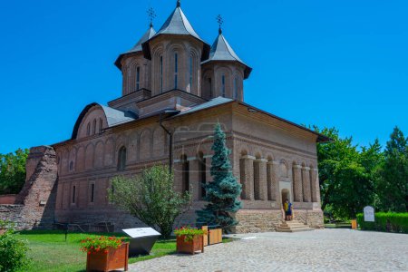 La Gran Iglesia Real en la ciudad rumana Targoviste